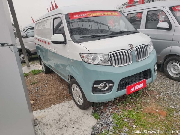 邮政专用金杯小海狮15排量舒适版厢式货车限时优惠中