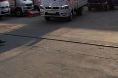 1台T5(原途逸)载货车成功交付客户