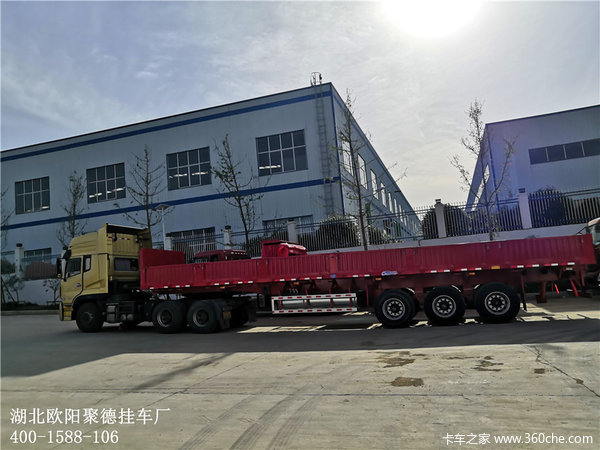 恭喜襄阳王总 喜提13米侧翻自卸半挂车——欧阳聚德