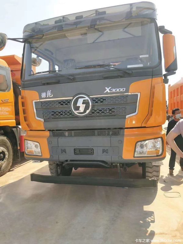 陕汽重卡 德龙X3000 超强版 430马力 8X4 8.6米自卸车(SX33106C456)