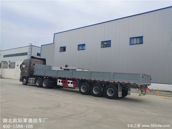 恭喜河南周总 喜提13米轻型栏板半挂车