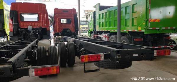 4×2极限大单桥J6L220马力快递专用车可做10米厢17.8万