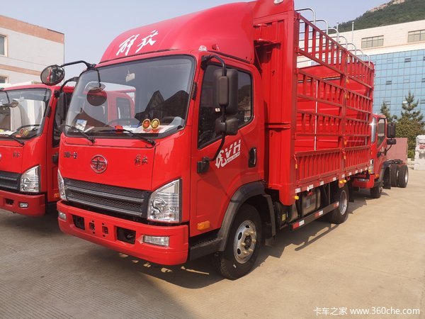 连云港解放轻卡j6f4.2米仓栅运输车现仅售11.58万元