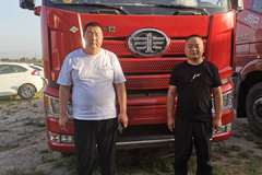 恭喜蔚之龙， 喜提爱车解放J6P牵引车