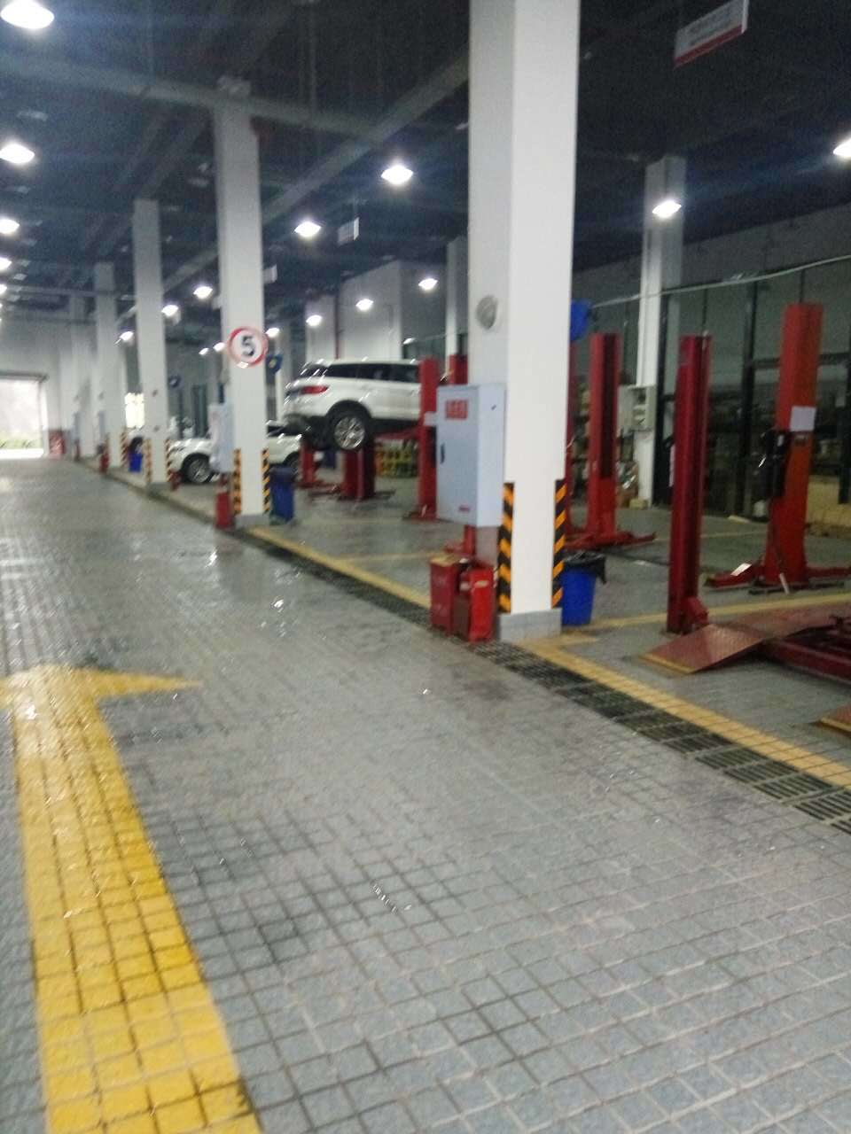 ������˳�������۷������޹�˾