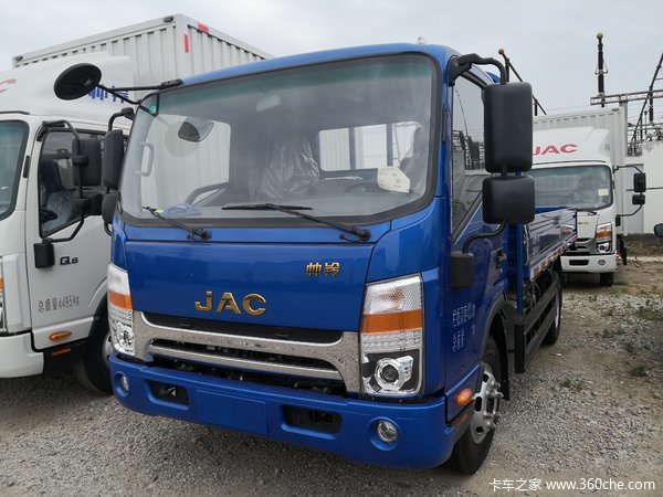 康明斯3.8排量,141马力4米2整车新推特价车,活动空前欢迎