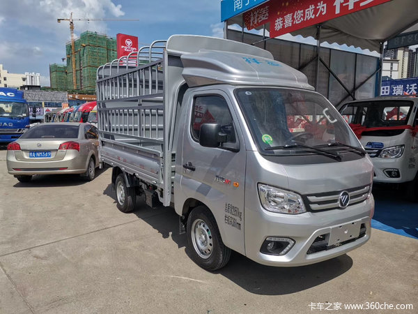 5福田祥菱m1单排仓栅7月限时促销分期当日批保险全赠送