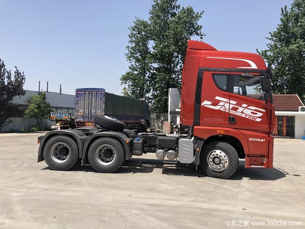 青岛解放 JH6 6*4 大马力大空间 欢迎前来选购!!!