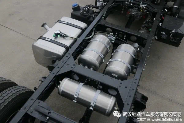 重汽豪沃潍柴WP2.3追梦版现优惠5千元,落地9万元
