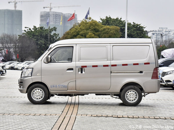 长安跨越2座v3仅售32900元