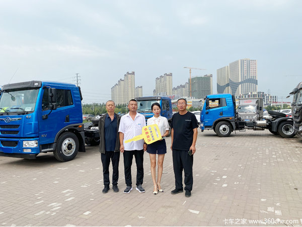 东鹏驾校 购买解放龙V牵引教练车3台