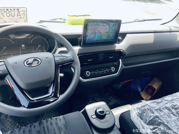 �����Ƴ��Գ��Լݳ���Ծ������C500AMT�Զ�����