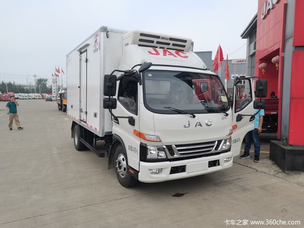 新车到店 徐州市骏铃V6冷藏车仅需15.8万元