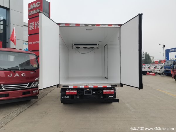 新车到店 徐州市骏铃V6冷藏车仅需15.8万元