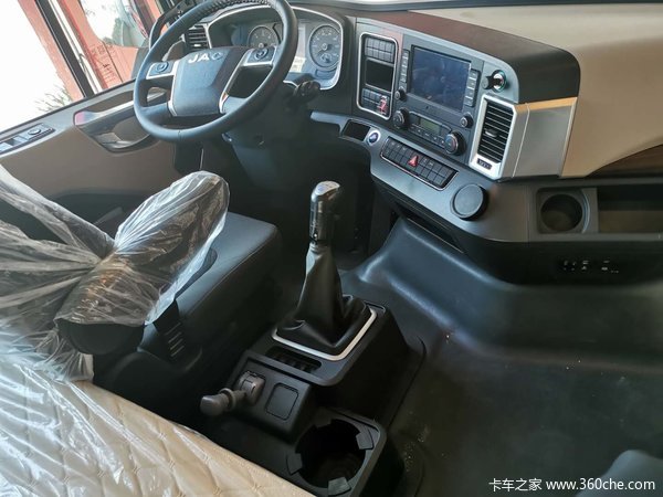 一键式启动超大双人卧铺  新宽体内饰  多功能小餐桌江淮格尔发k5w