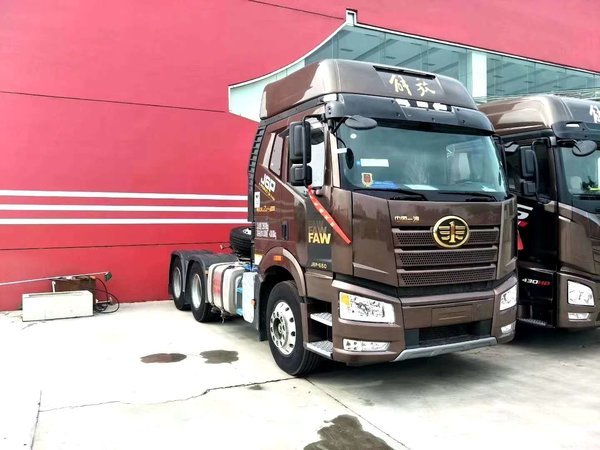 解放j6p550牵引车保定联润火热促销中让利高达05万