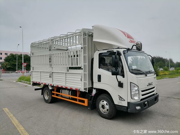 国六江铃凯运蓝鲸高栏车型箱内宽2.45米152马力!