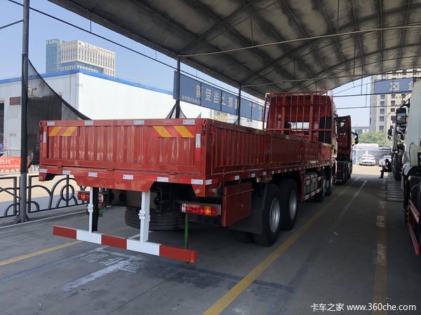 青岛解放 JH6 6*4 500马力 顺利交车
