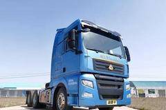 2020款重汽汕德卡牵引车配超高顶驾驶室