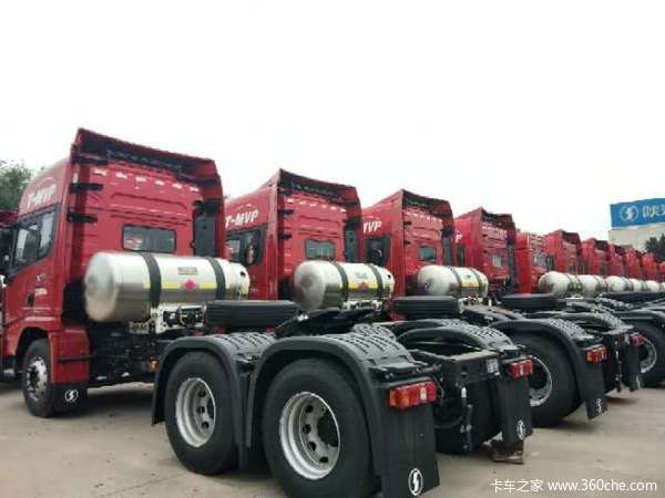 德龙M3000,全新价值,动力升级,舒适驾乘,服务领先