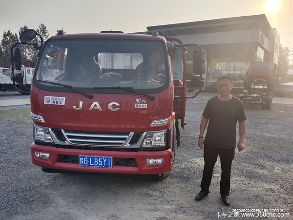 恭喜赵老板 喜提爱车江淮骏铃V6载货车