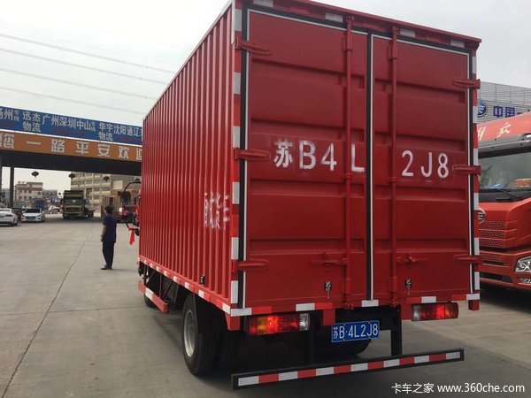 恭喜戴老板 喜提J6F载货车 解放轻卡 一次选择 终生关怀
