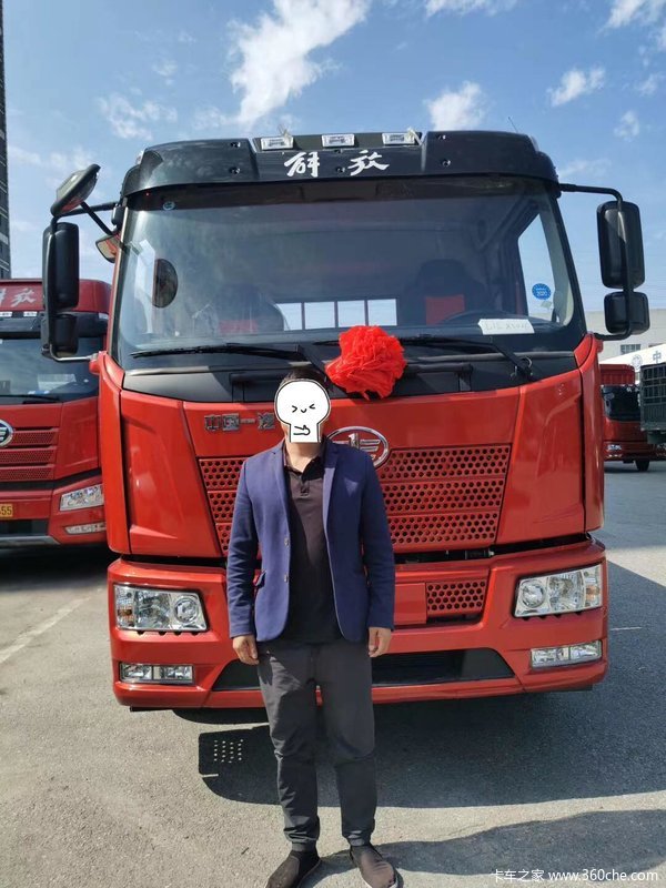 恭喜老板在无锡众邦喜提解放J6L一台