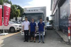 恭喜李老板 喜提五十铃KV100载货车