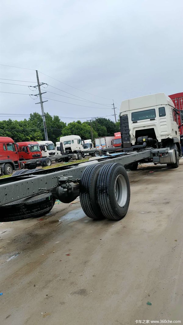 优惠0.1万上海福鸿重汽豪沃载货车 近期购买电话咨询