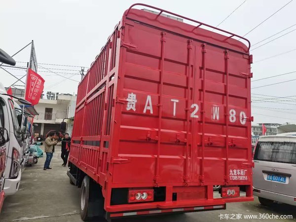 恭喜王老板喜提爱车,祝生意兴隆,财源滚滚