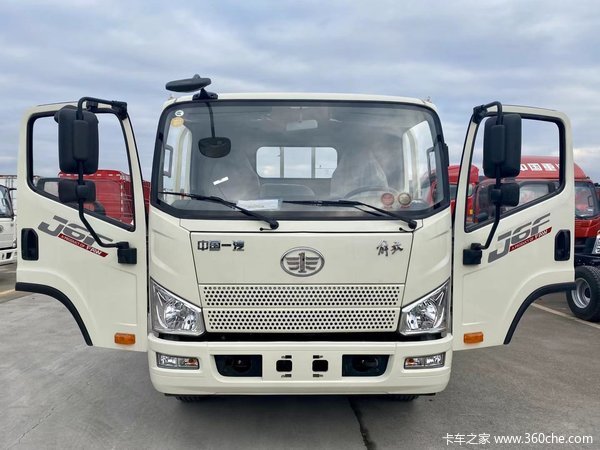 新车到店 重庆市J6F平板运输车仅需10.98万元