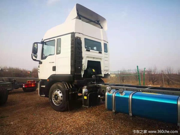 优惠1.5万 咸阳市HOWO TX5载货车火热促销中