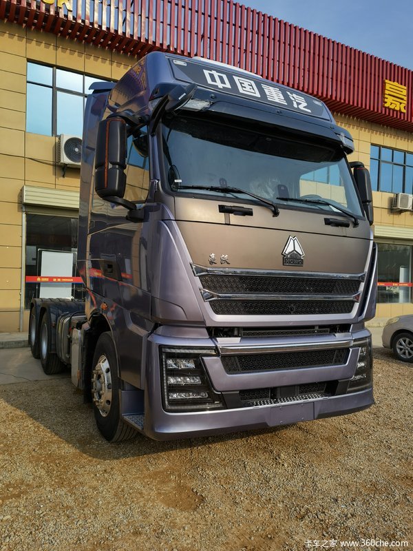 中国重汽 howo th7重卡 540马力 6x4牵引车(zz4257w324he1b)38.