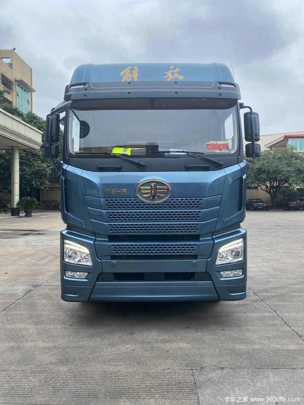 JH6 480 旷雅蓝新车到店!交一万抵三万!进店还有优惠!!
