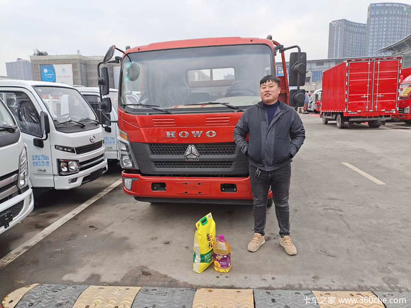 恭喜恭喜各位老板喜提新车~! 喜提统帅载货车