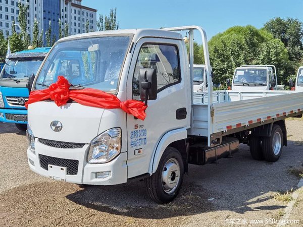 上汽轻卡年终盛惠购跃进s8031国六车型让利2800元活动中