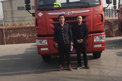 恭喜李师傅 喜提爱车 悍 V 牵引车