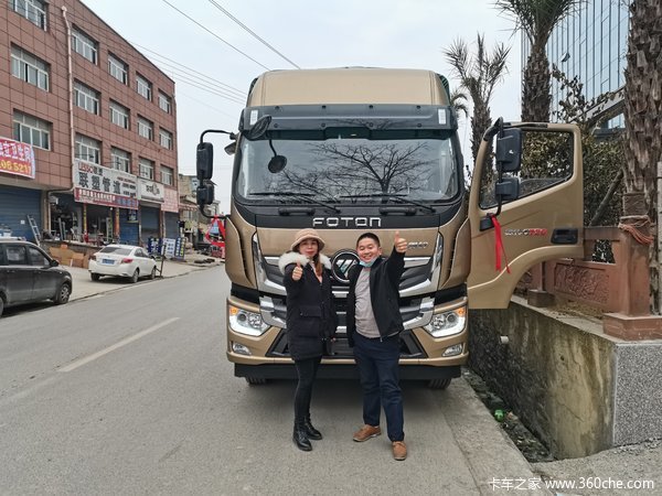 恭喜王老板喜提大黄蜂一台，恭祝生意兴隆财源滚滚