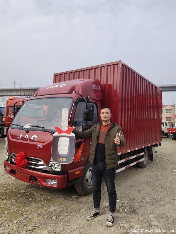 恭喜郑老板 喜提一台江淮康铃J5载货车