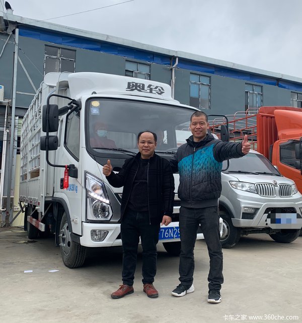 恭喜周老板 喜提奥铃新捷运载货车1台