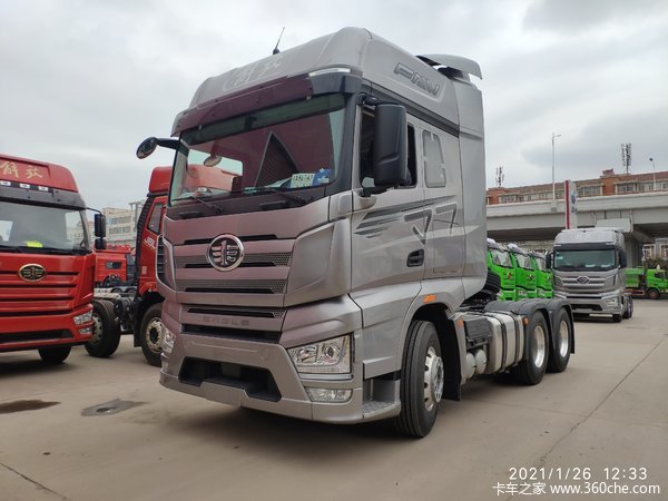 解放j7牵引车新车上市欢迎到店垂询