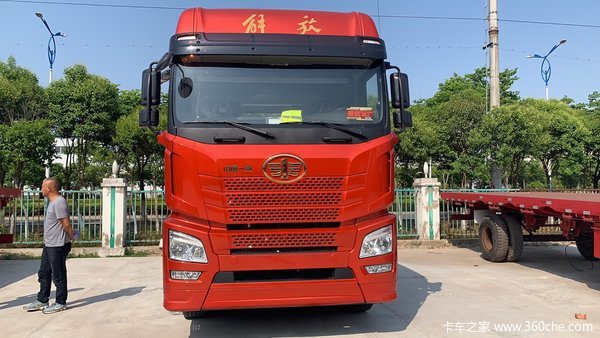 盐城解放 JH6 550马力 卡车中的自动挡 轻松赚钱!!!