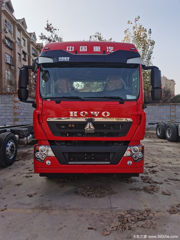 重汽豪沃(howo) howo tx 载货车在济南鑫沃众汽车销售有限公司进行
