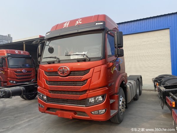 邢台晨阳汽贸青汽解放悍v2.0牵引车新车到店