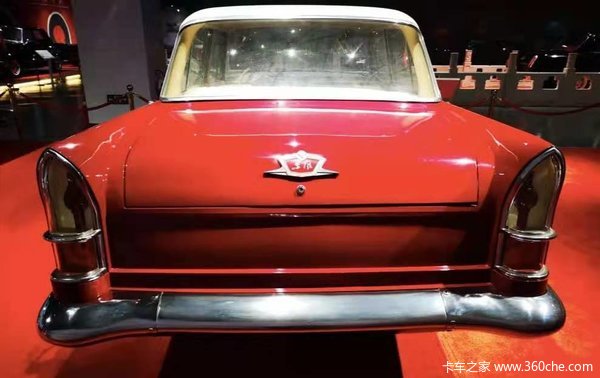 1949新中国的第一辆汽车东风