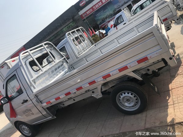 华晨金杯T30三万三千九超享微卡开回家