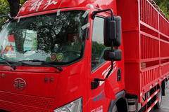 恭喜卢总喜提解放J6F载货车一台，祝您身体健康，万事如意！ 