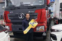 恭喜万老板 喜提德龙X3000牵引车