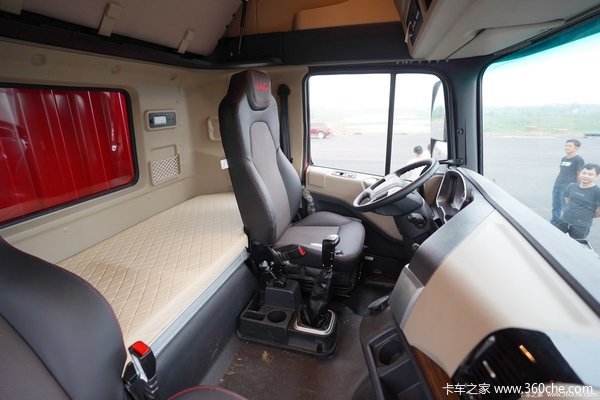 江淮格尔发6×2载货车,锡柴290马力带一键启动