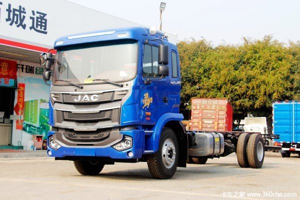 江淮 格尔发A5LIII 200马力 4X2 7.8米厢式载货车